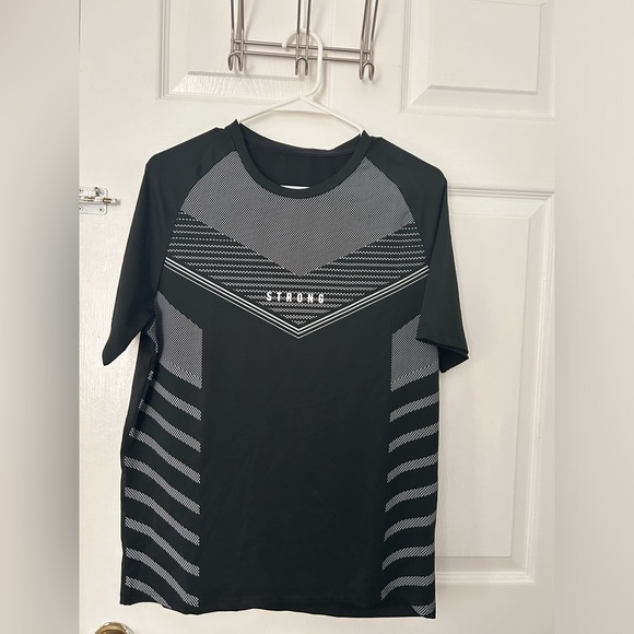SHEIN Other - SHEIN Black and Gray Performance Short Sleeve Tee